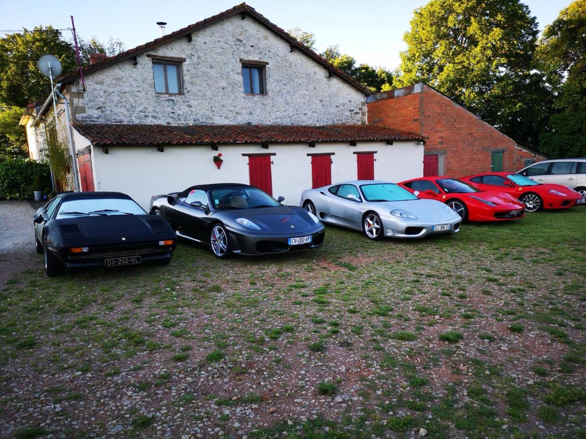 Le Chene Vert Millac  Buitenkant foto